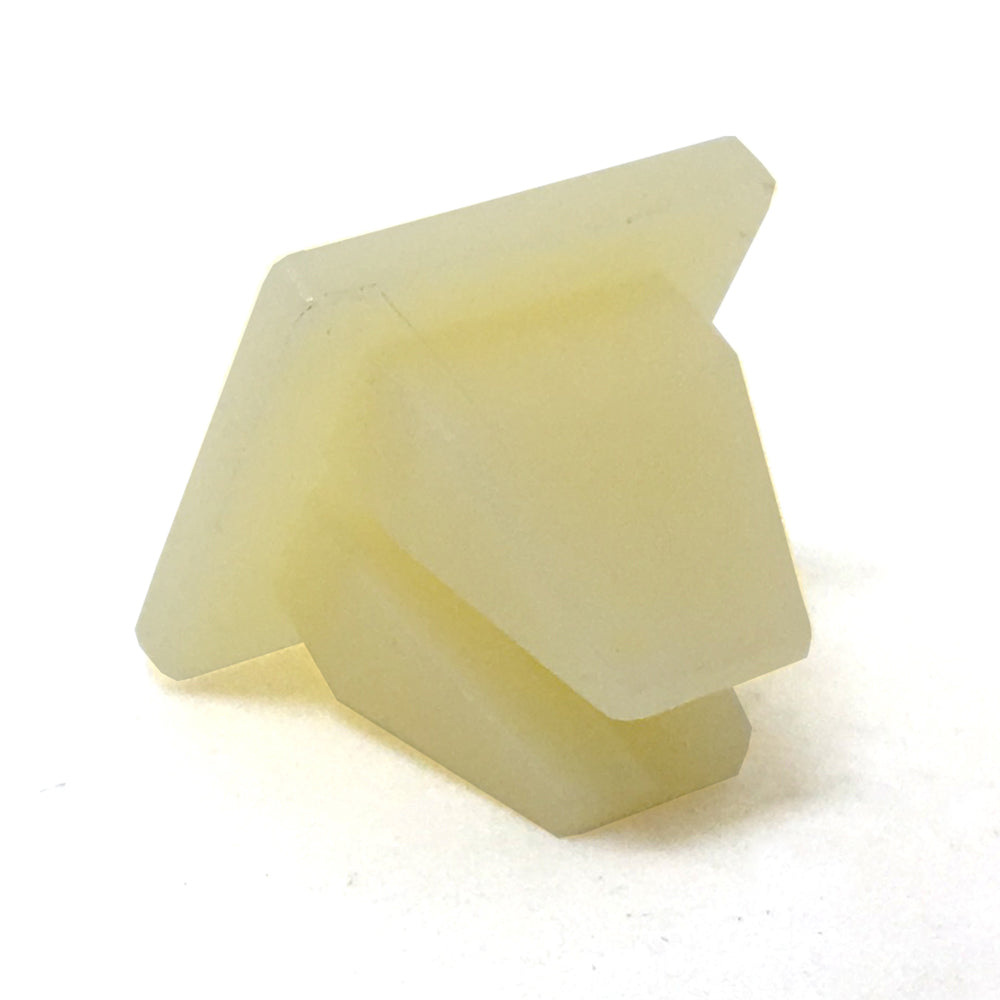 M4.2 Hyundai Door Handle Nylon Nut