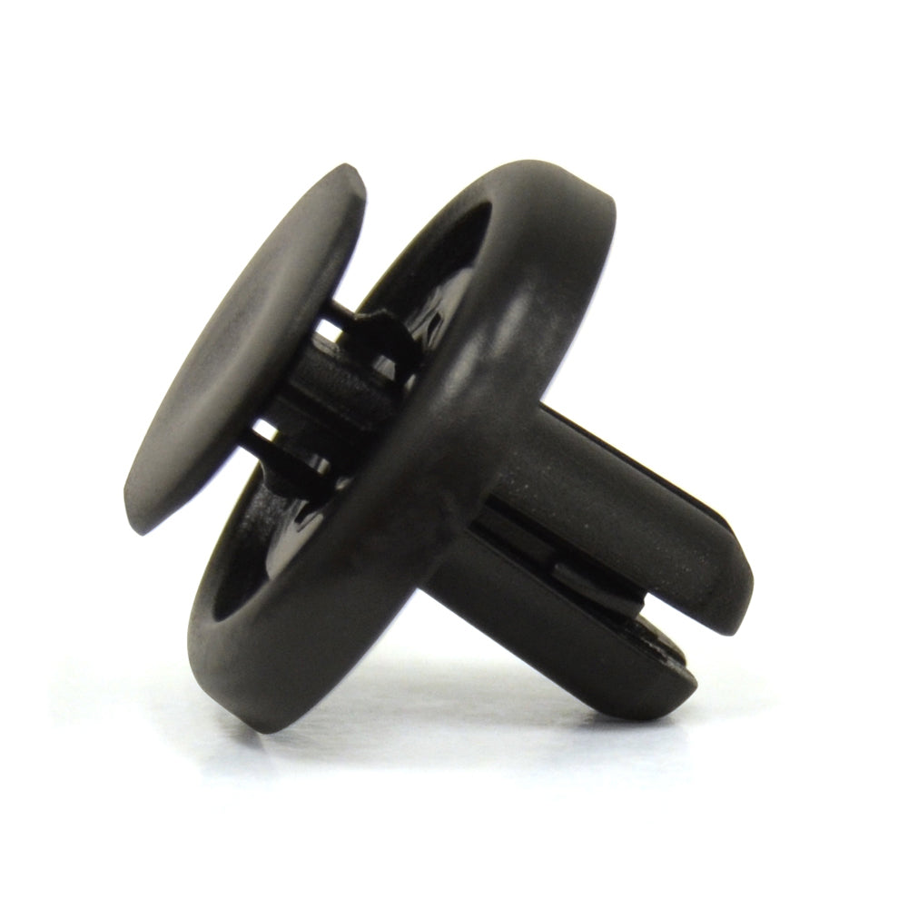 Fender Liner Push-Type Retainer